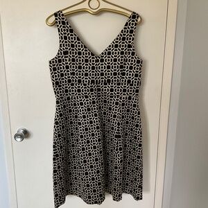 Lauren Ralph Lauren Black & Gold Metallic Geometric Print Dress Size 16